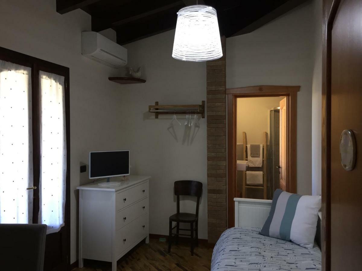 B&B Martina Assemini Ngoại thất bức ảnh