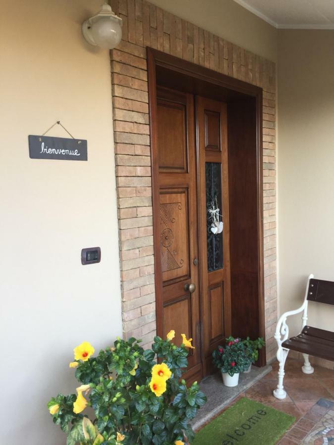 B&B Martina Assemini Ngoại thất bức ảnh